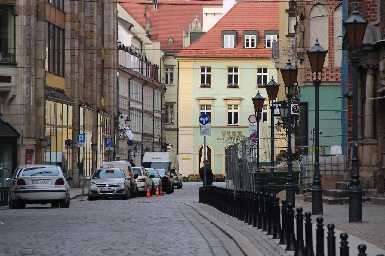 Oomph Wroclaw Old Town Apartment