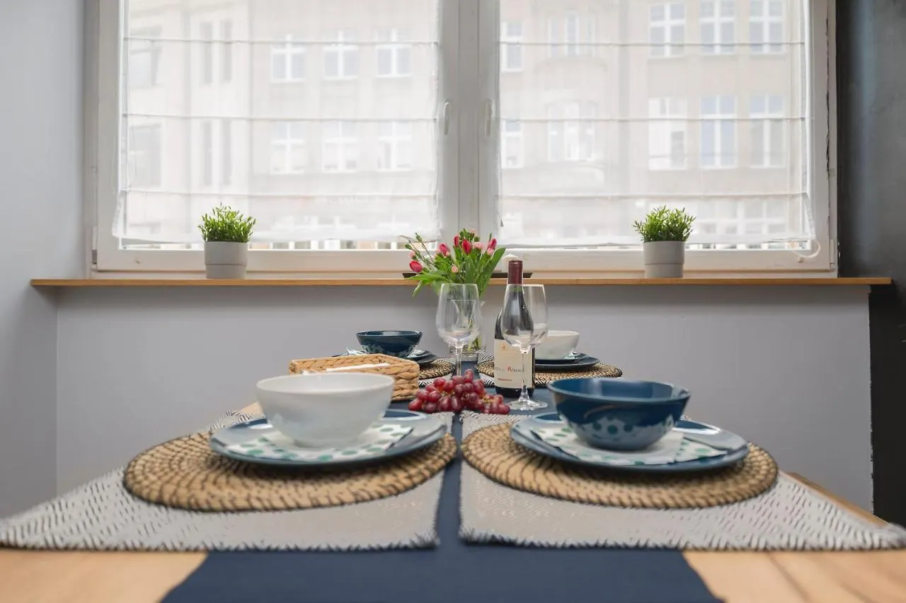 Oomph Wroclaw Old Town Apartment 0*,  波兰
